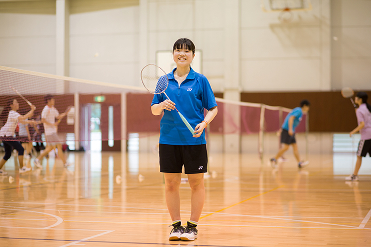 badminton_top.jpg